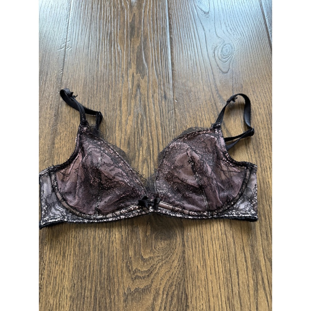 Victoria's Secret Very Sexy Unlined Plunge Bra Black Pink Lace 32D